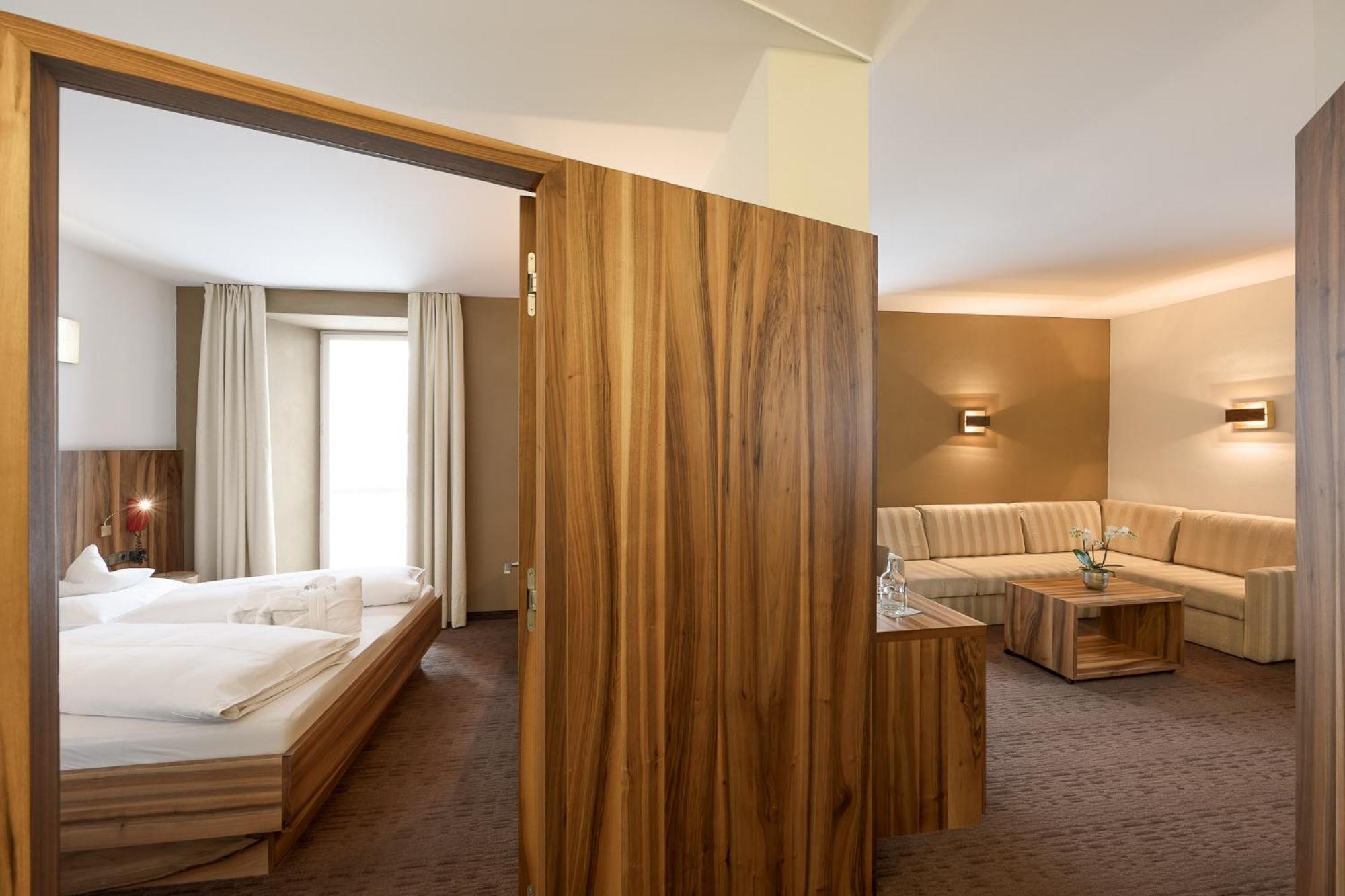 Hotel Madatsch Trafoi Eksteriør bilde